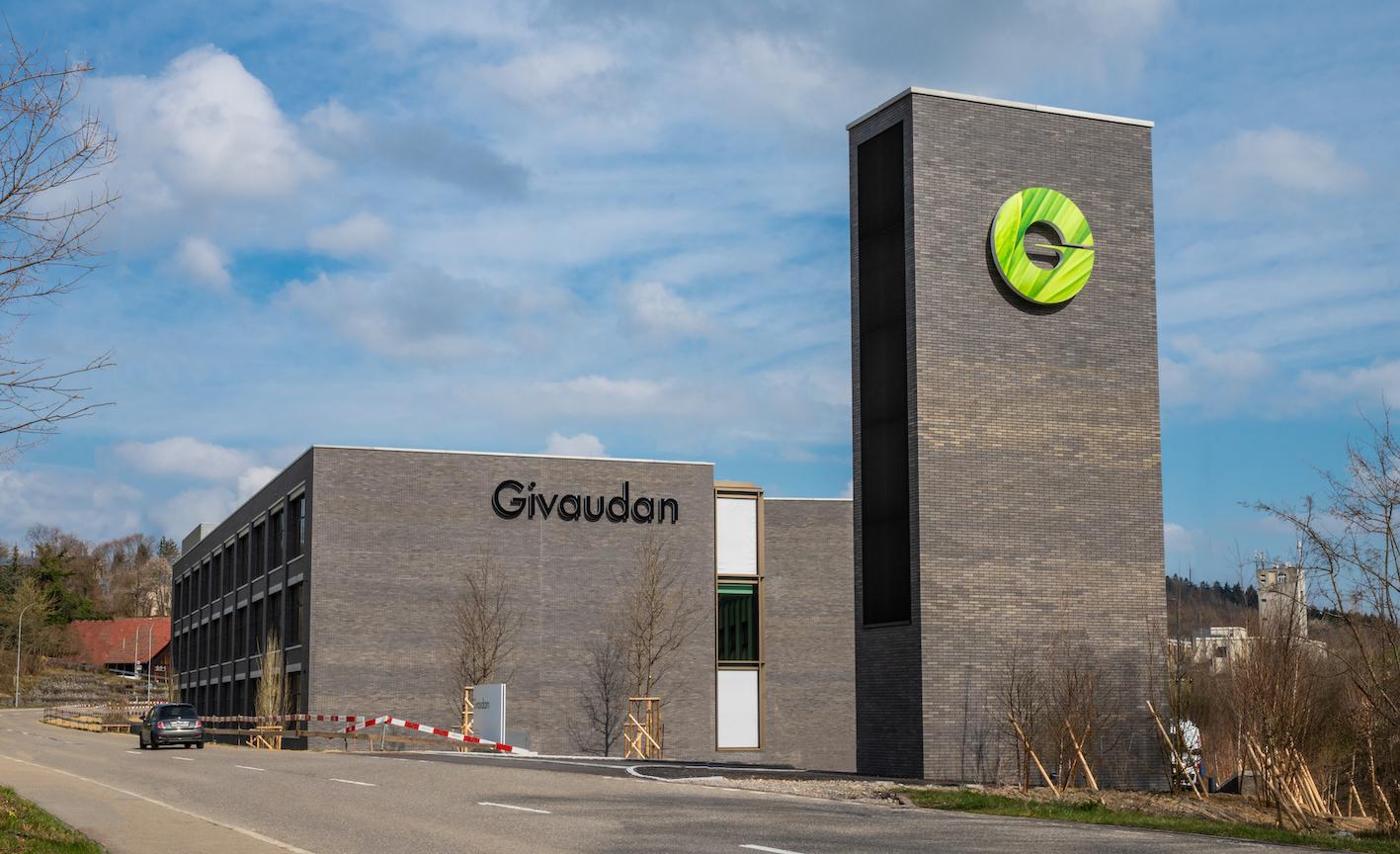 ChemSpec Mexico, part of the Safic-Alcan Group, becomes the official distributor of Givaudan Active Beauty’s innovative cosmetic actives, specialties, and botanical extracts across Mexico.